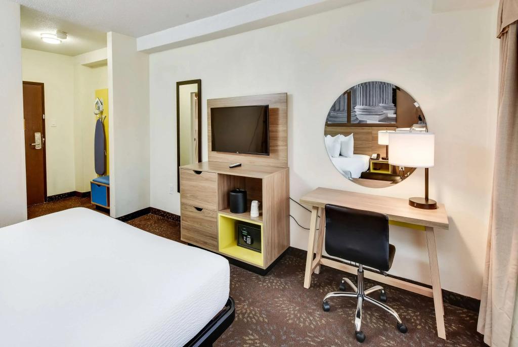 hotel image 8