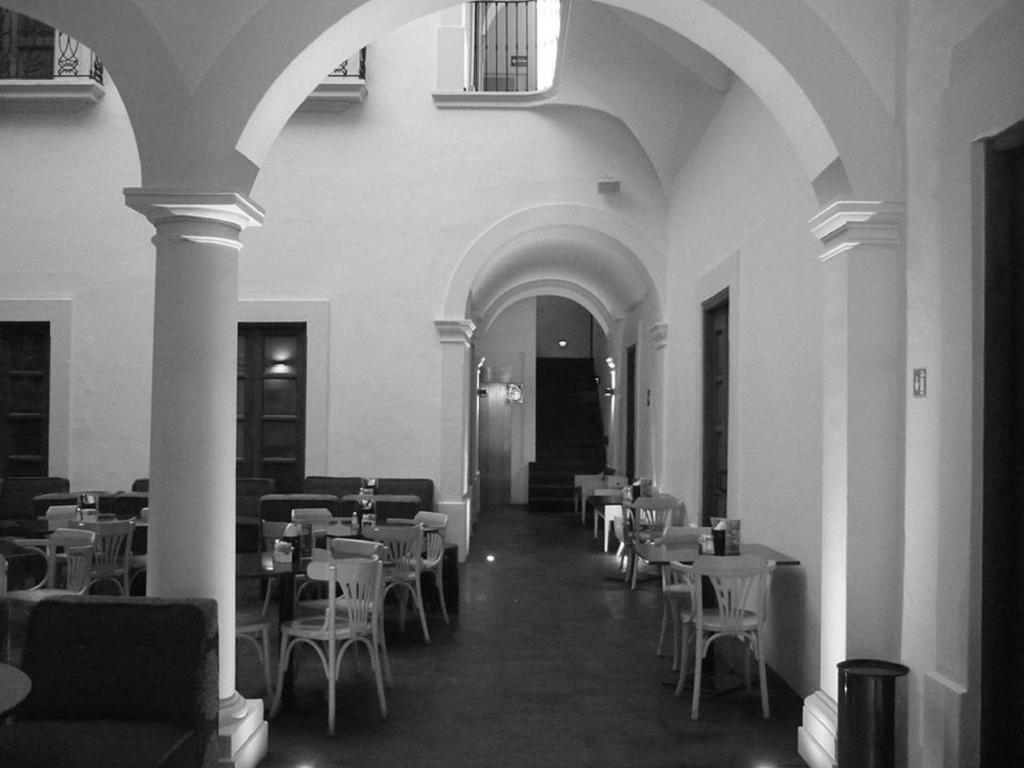 hotel image 10