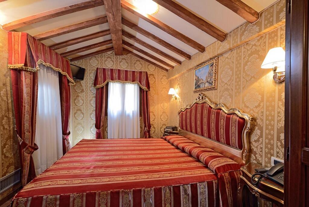 hotel image 22