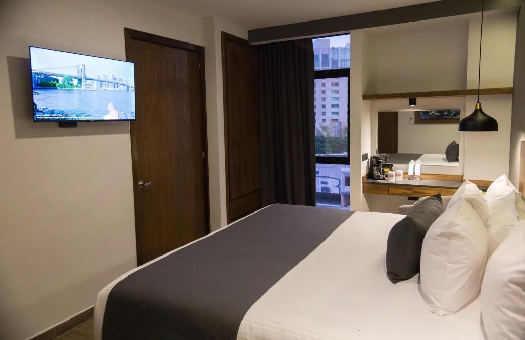 hotel image 10
