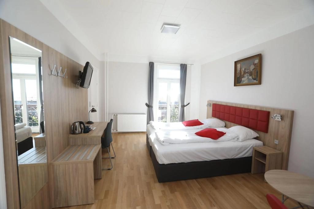 hotel image 32