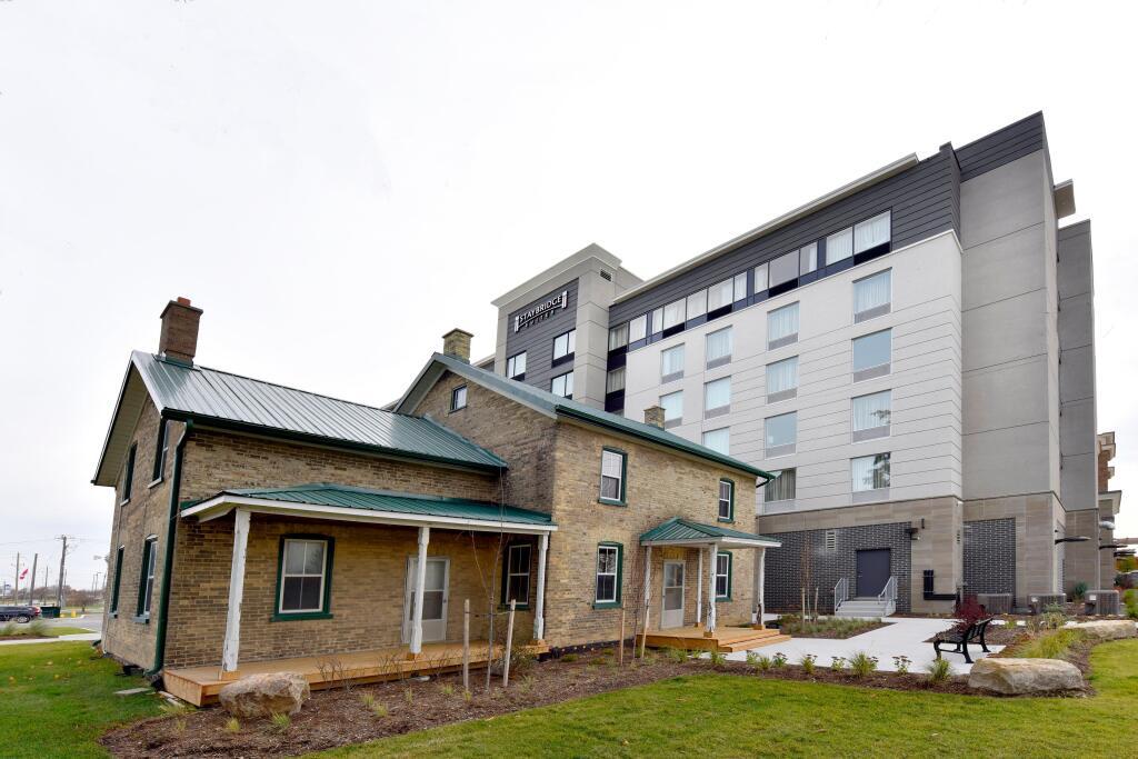 hotel image 7