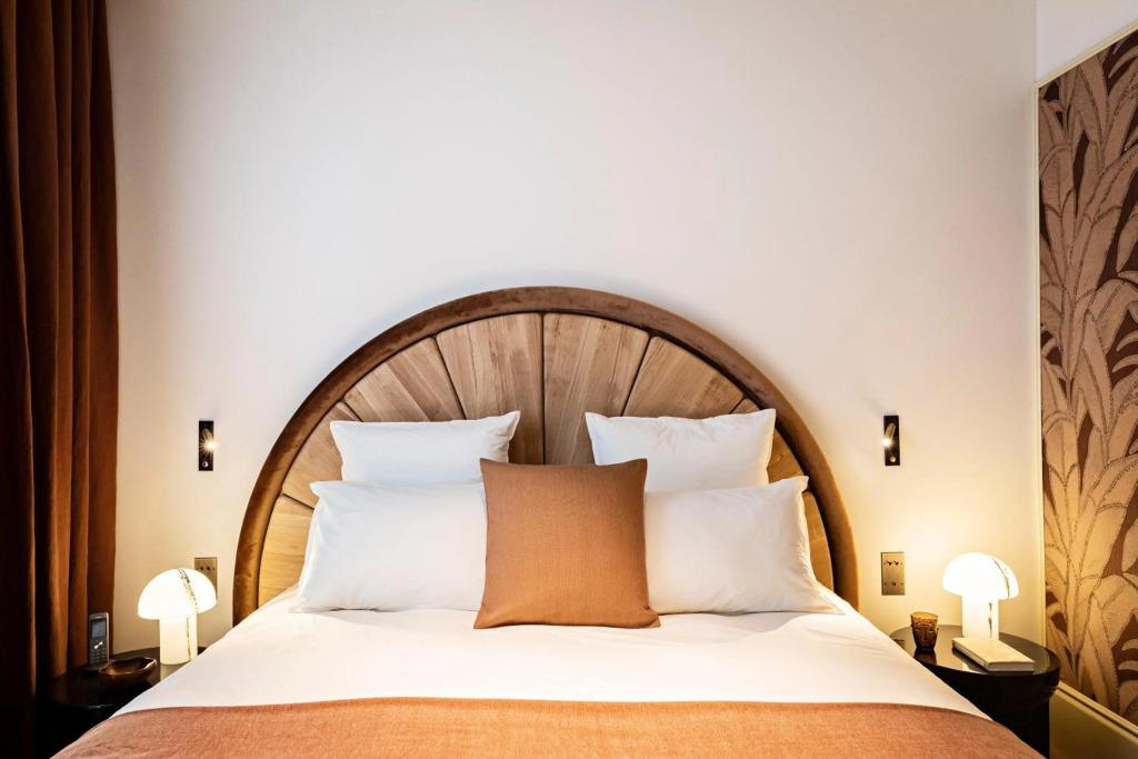 hotel image 16