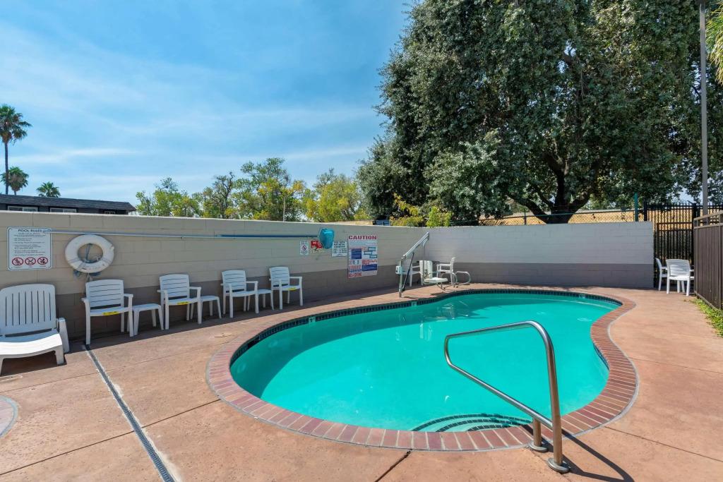 hotel image 16