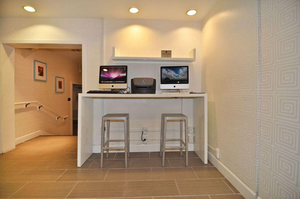 hotel image 40