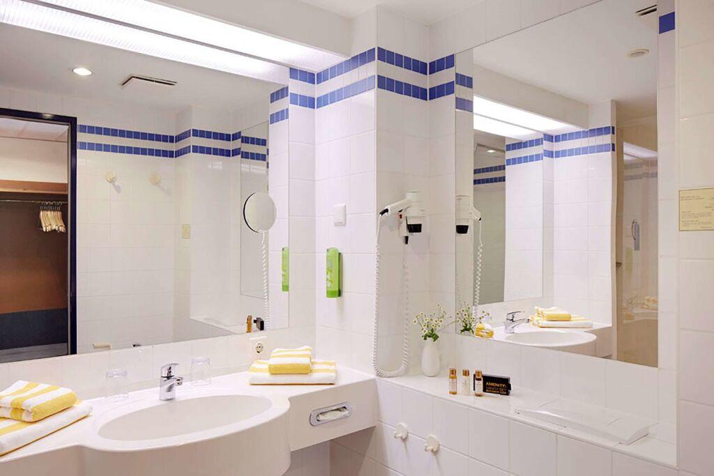 hotel image 9