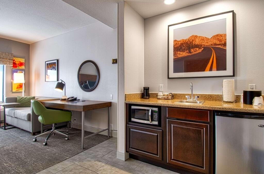 hotel image 16
