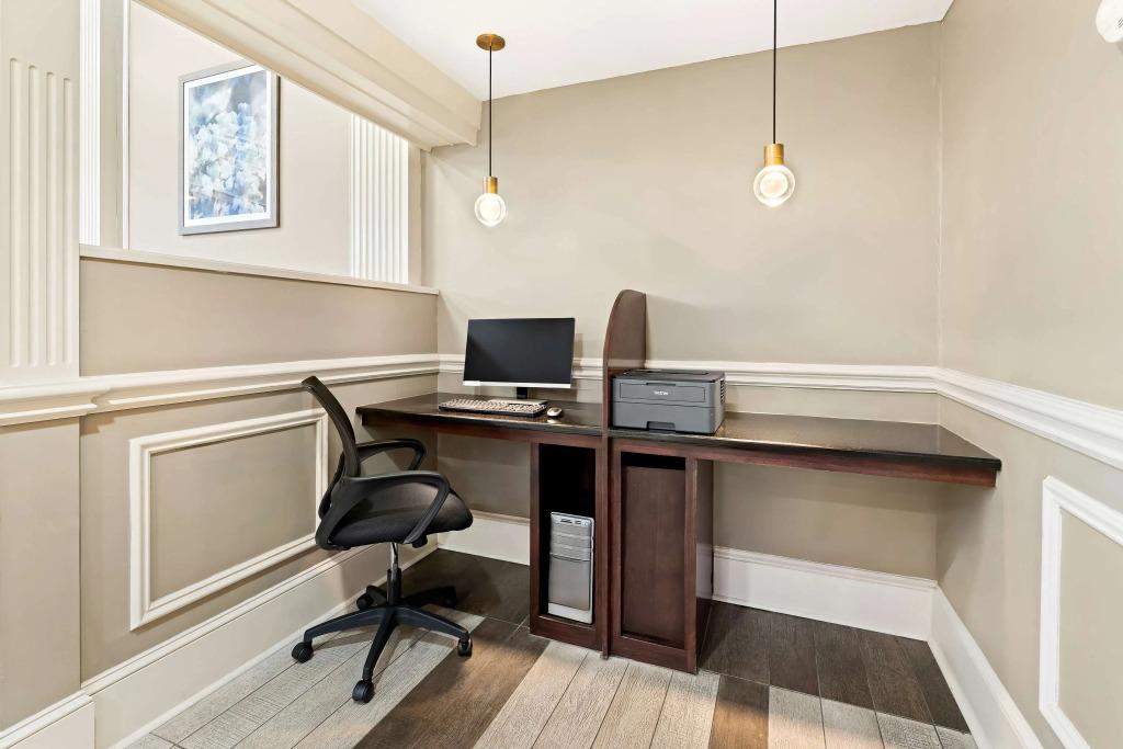 hotel image 16