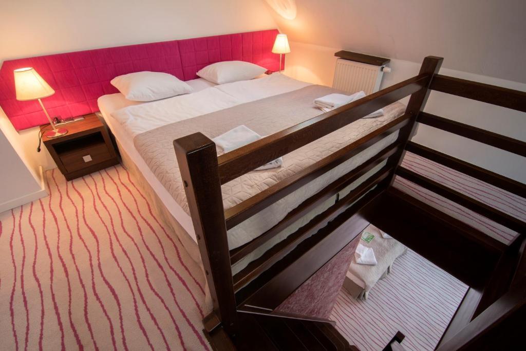 hotel image 16
