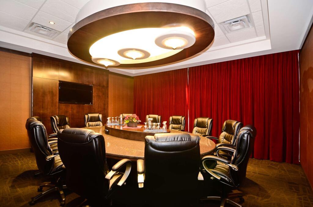 hotel image 10