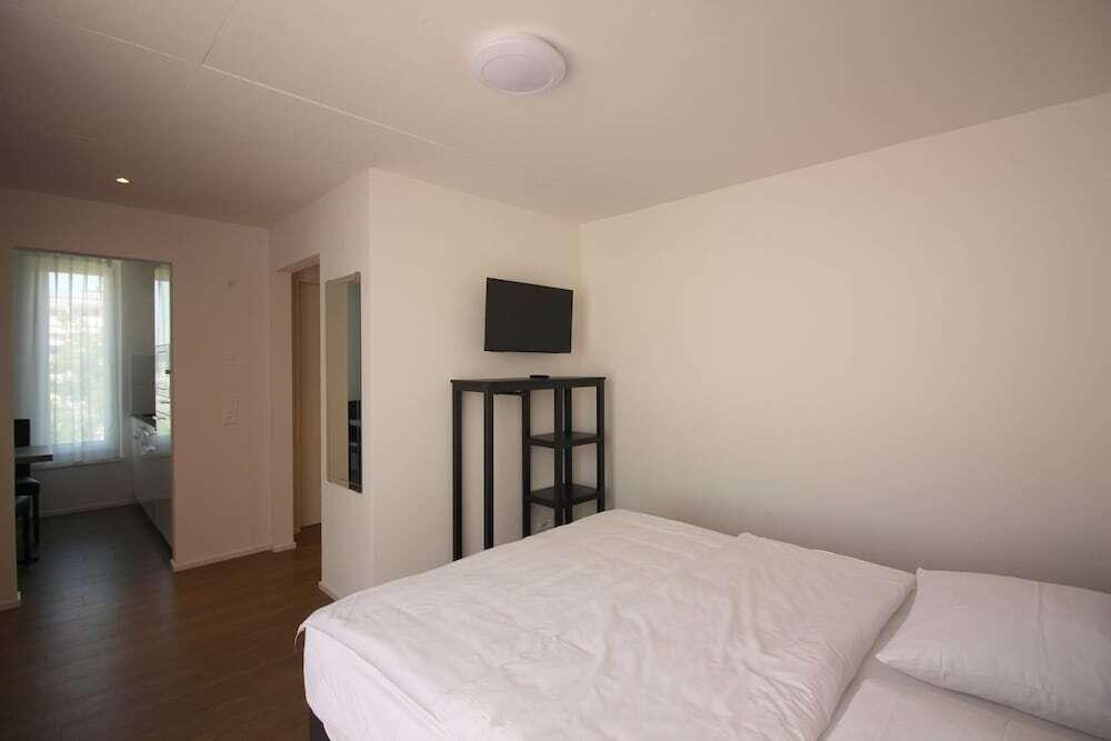 hotel image 16