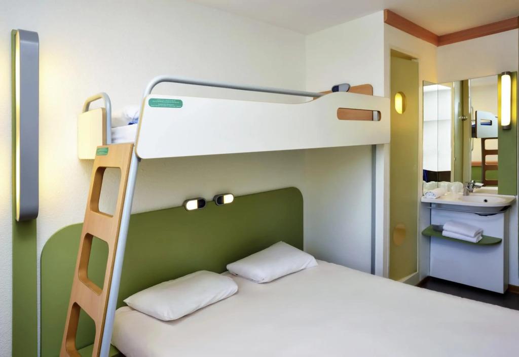 hotel image 32