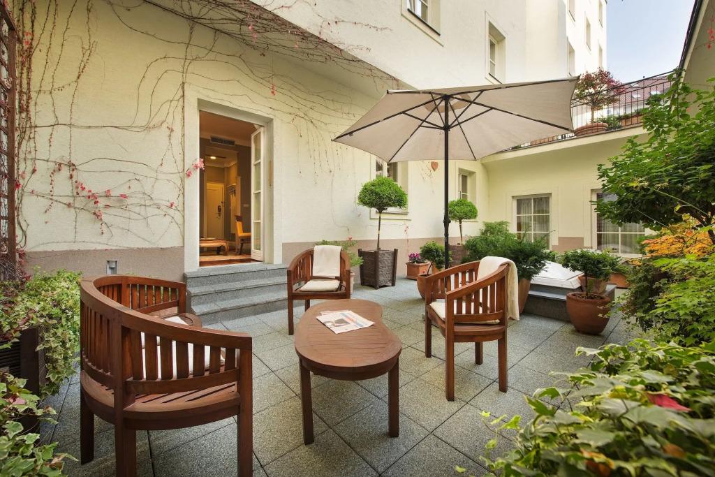 hotel image 8