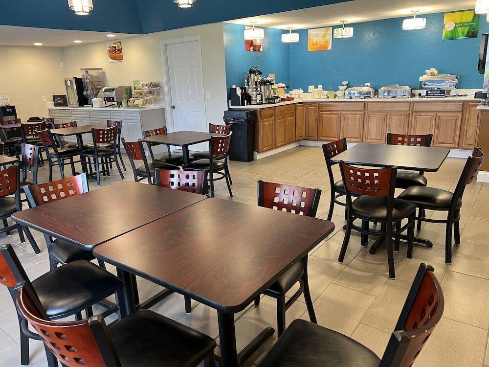 hotel image 13