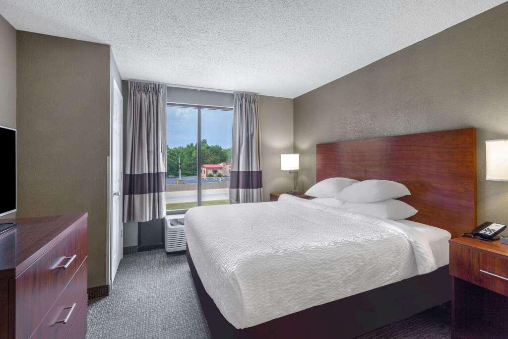 hotel image 12