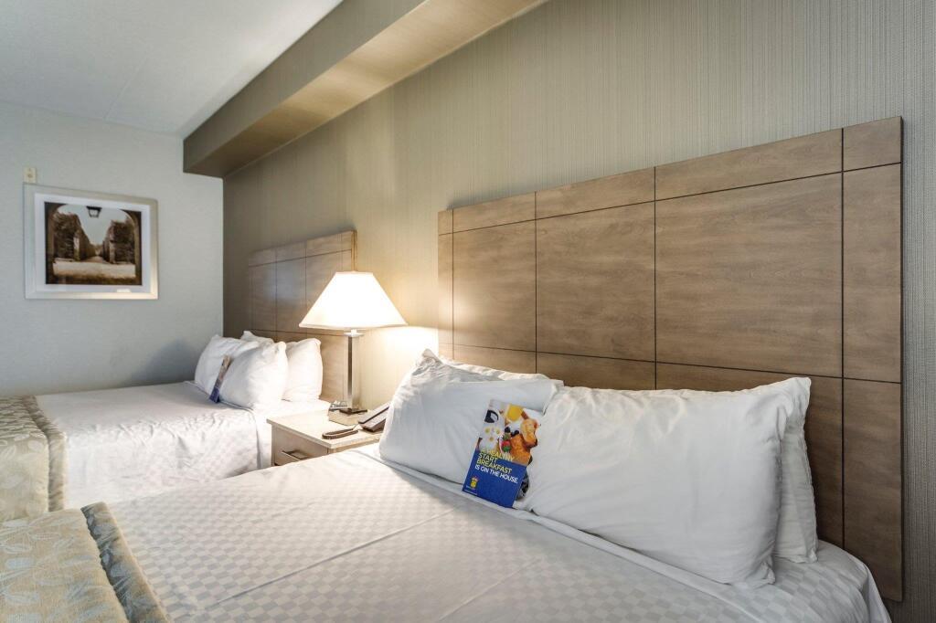 hotel image 13