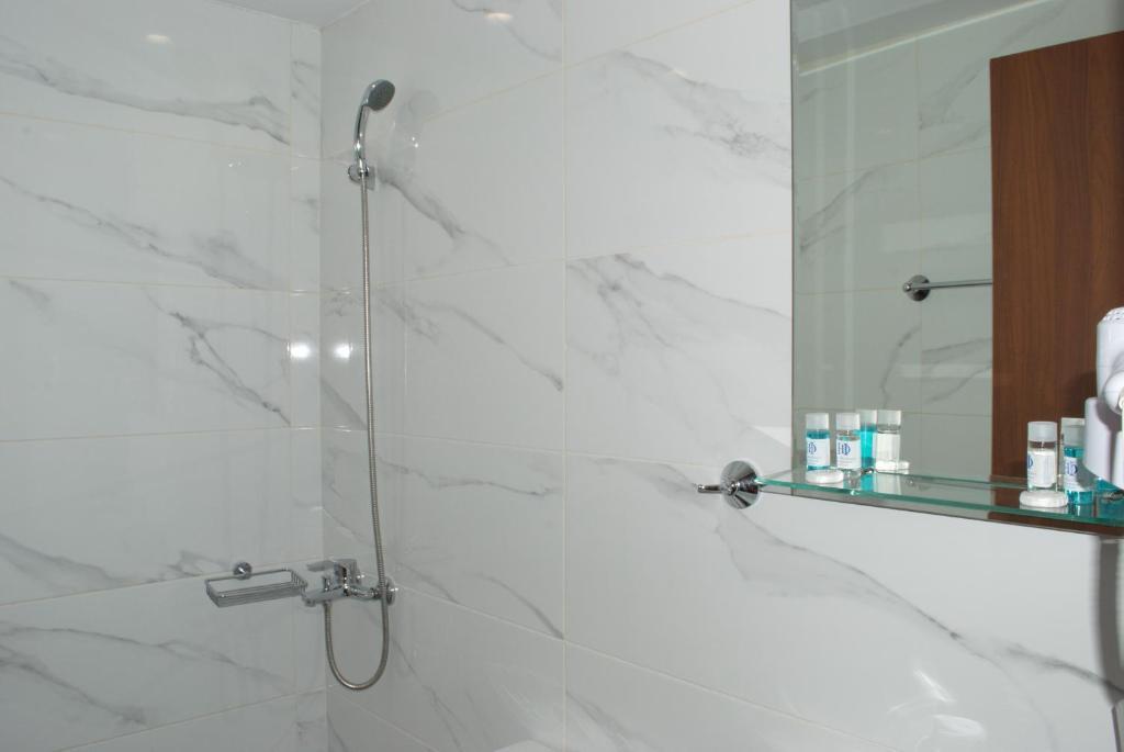 hotel image 16