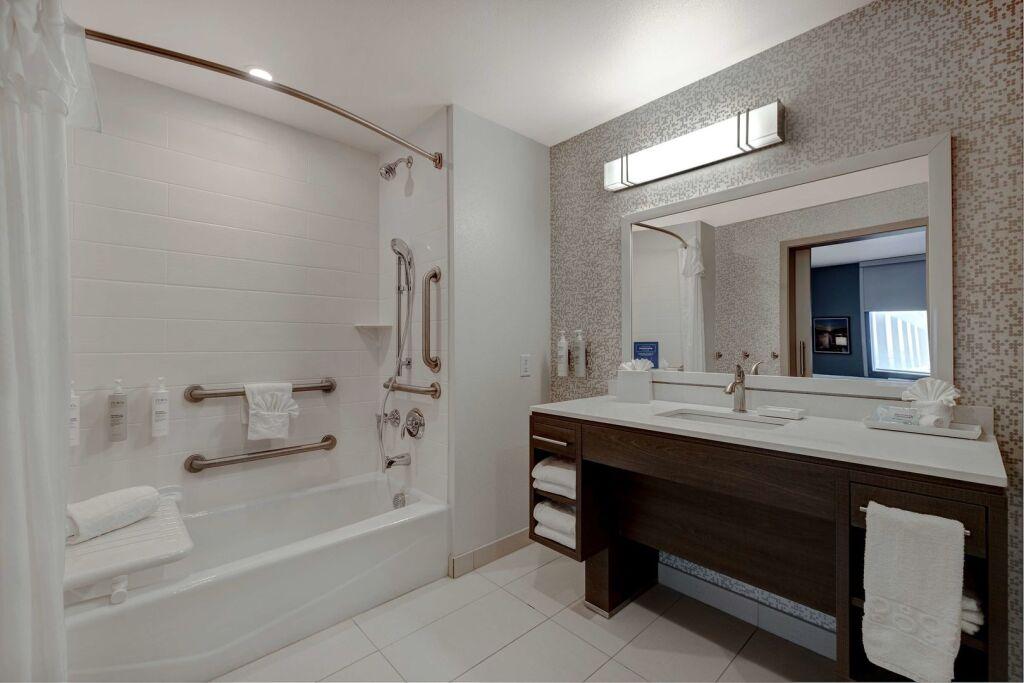 hotel image 16
