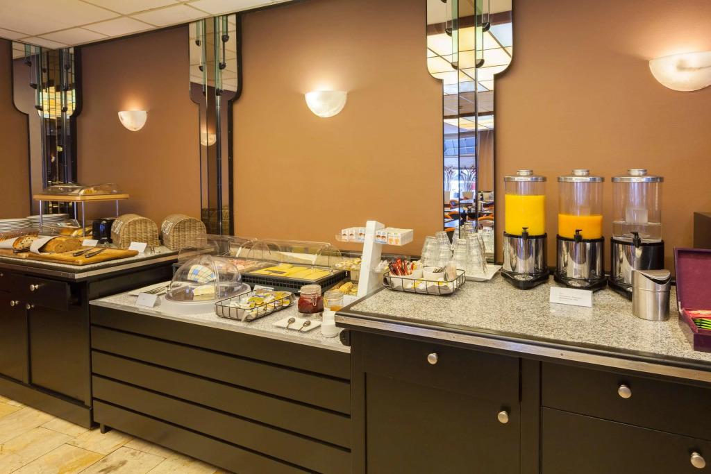 hotel image 10