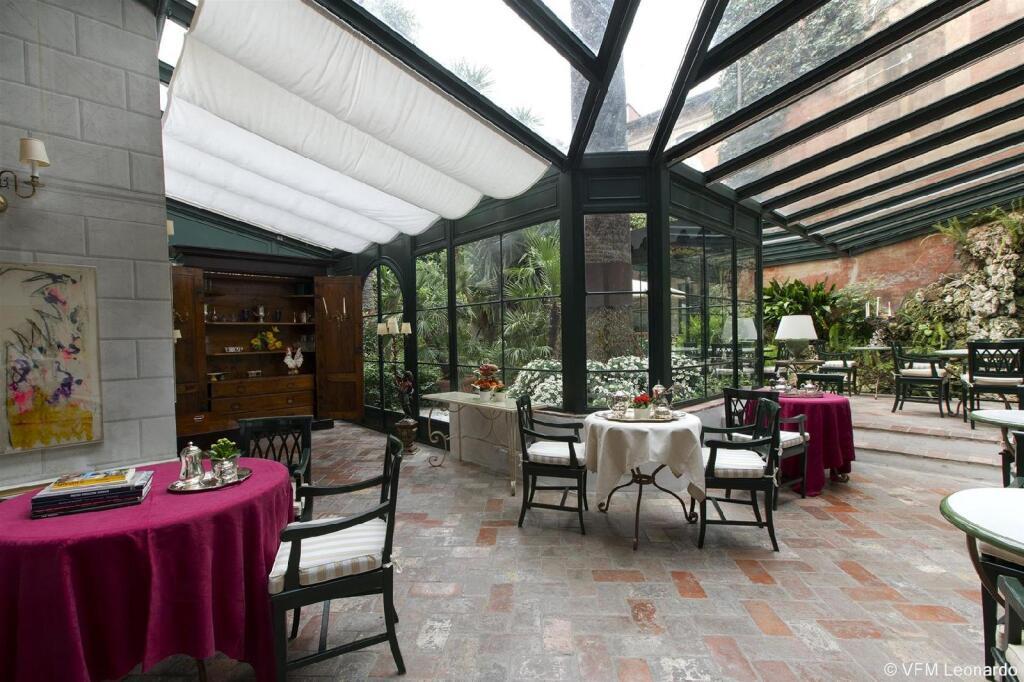 hotel image 16