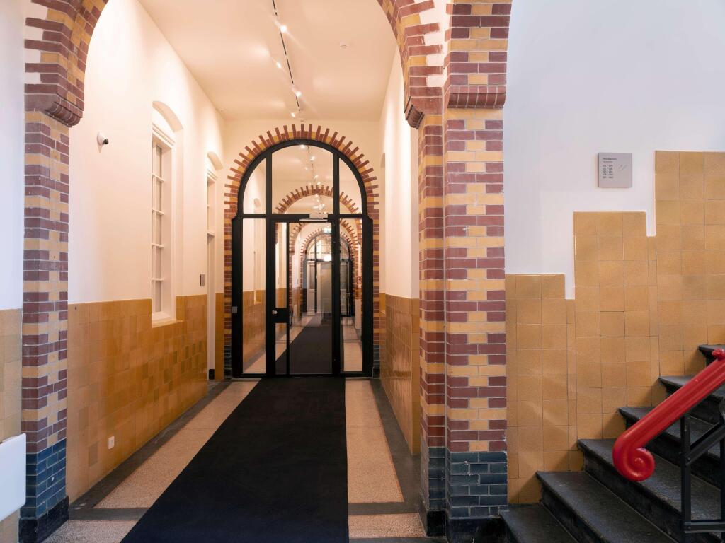 hotel image 13
