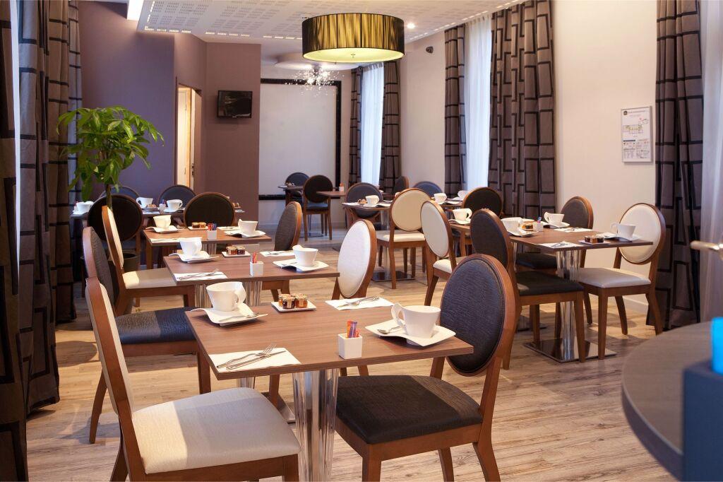 hotel image 10