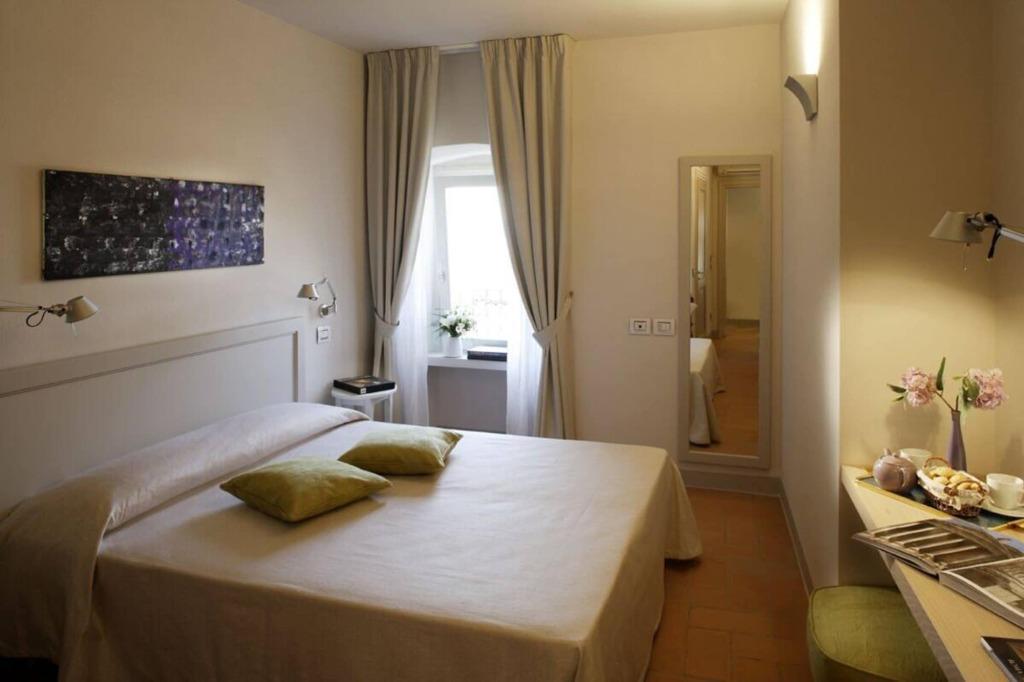 hotel image 16