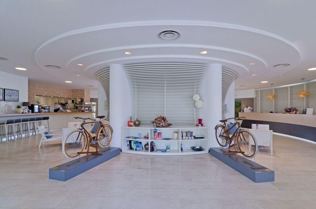 hotel image 32
