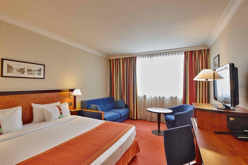 hotel image 35