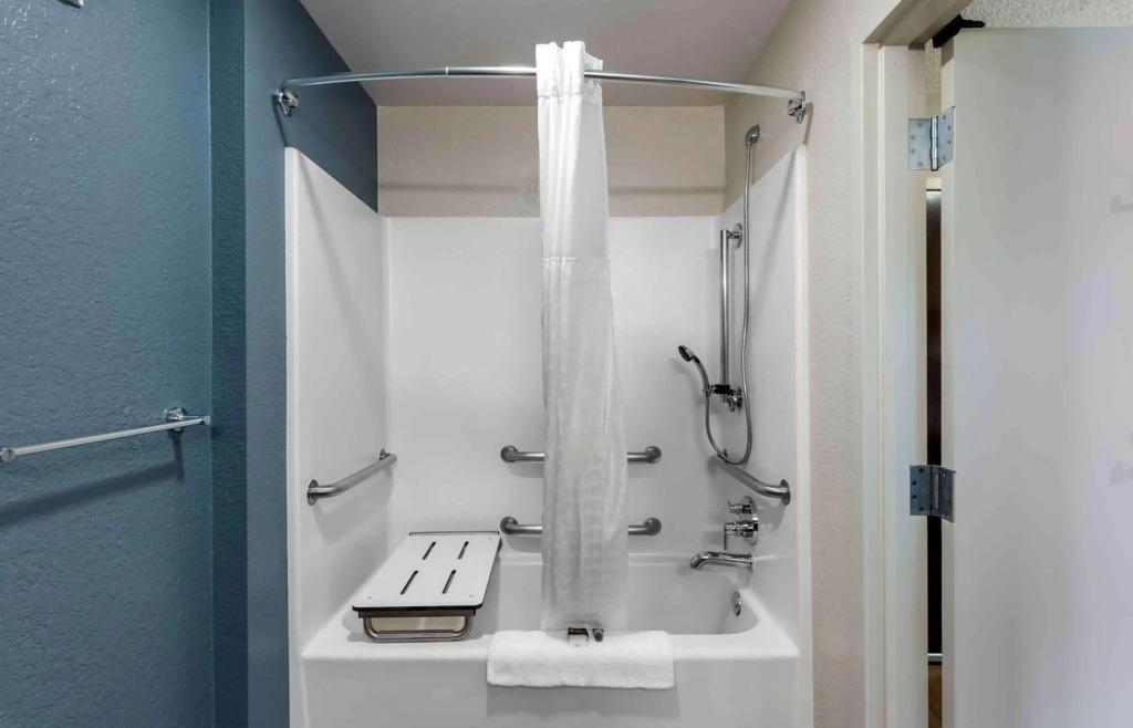 hotel image 16