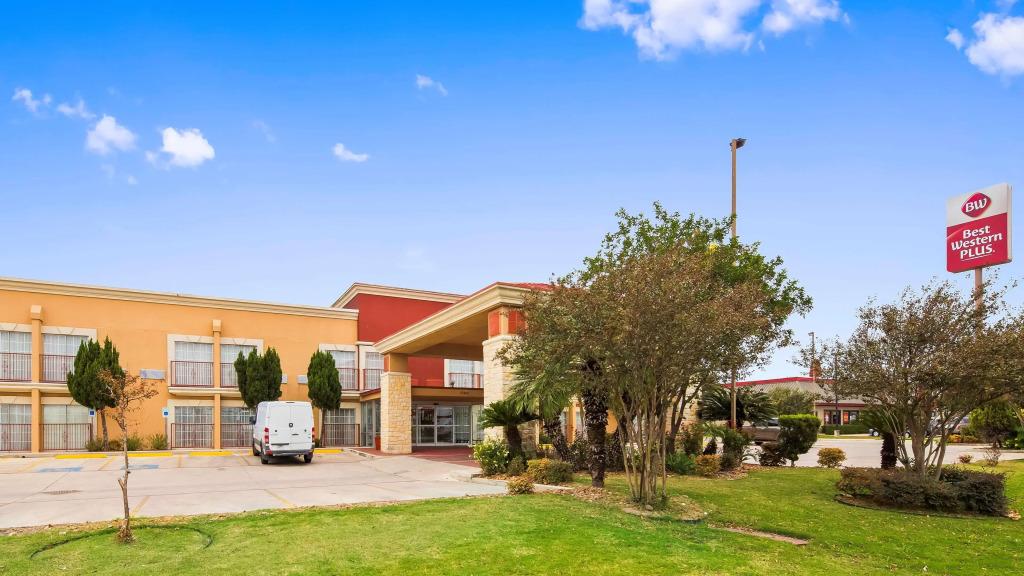 hotel image 11