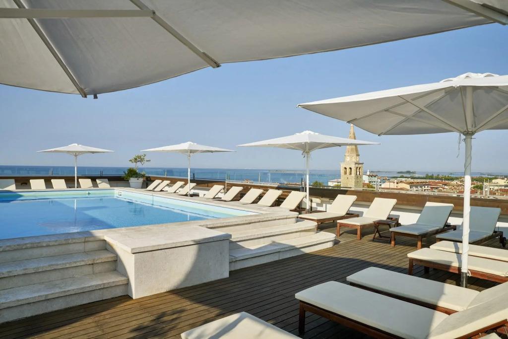 hotel image 40