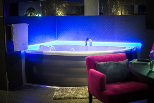 hotel image 12