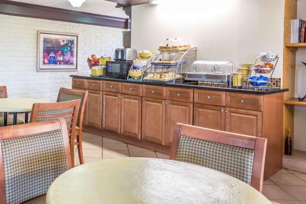 hotel image 7