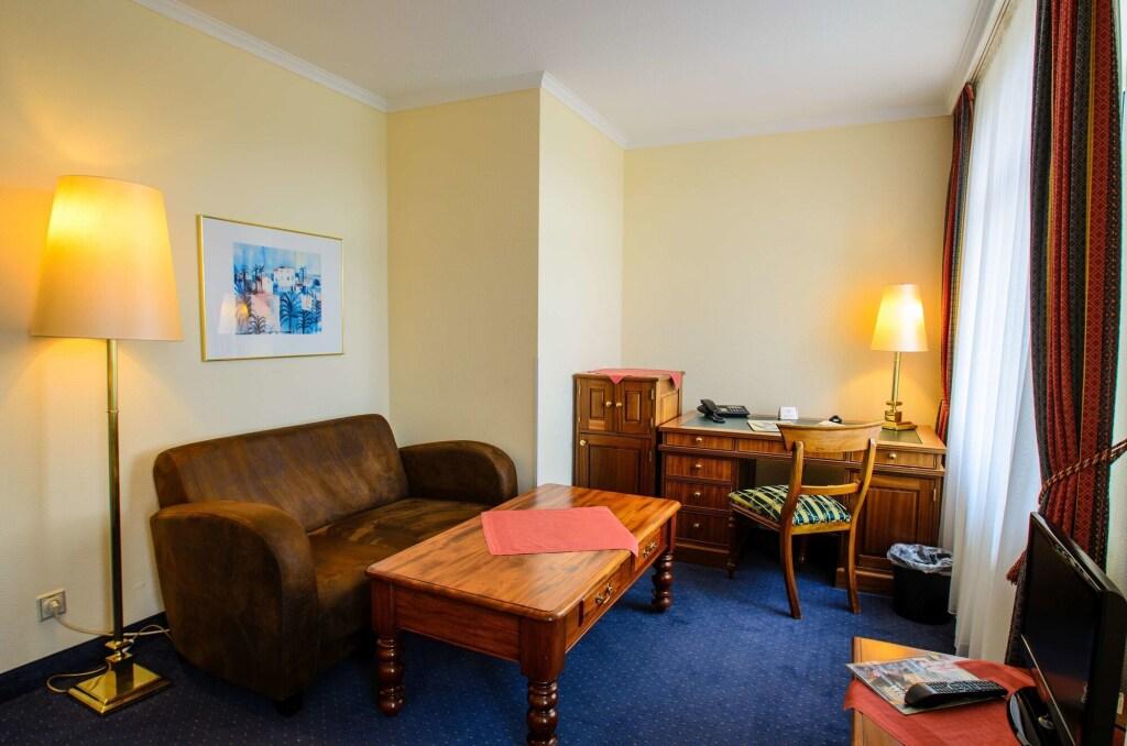 hotel image 11