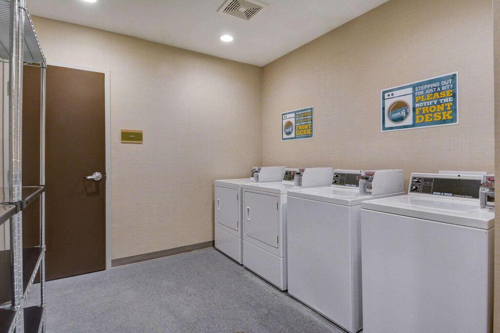 hotel image 16
