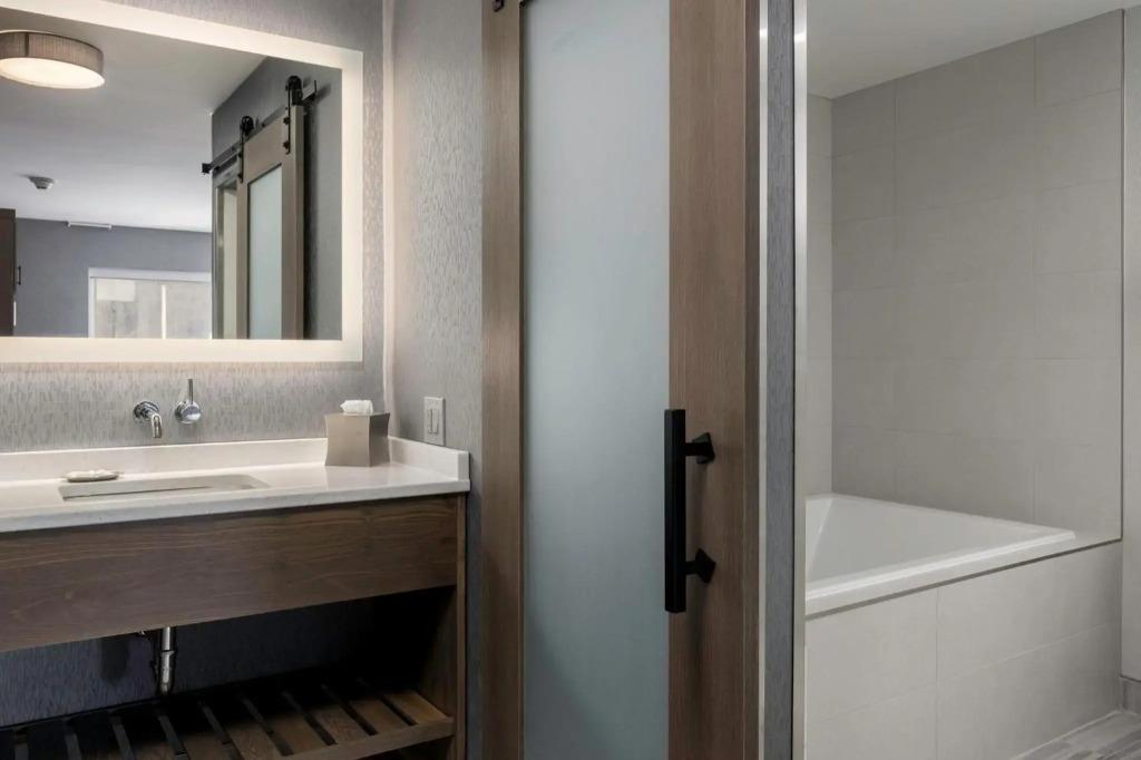 hotel image 16