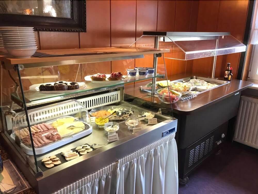 hotel image 11