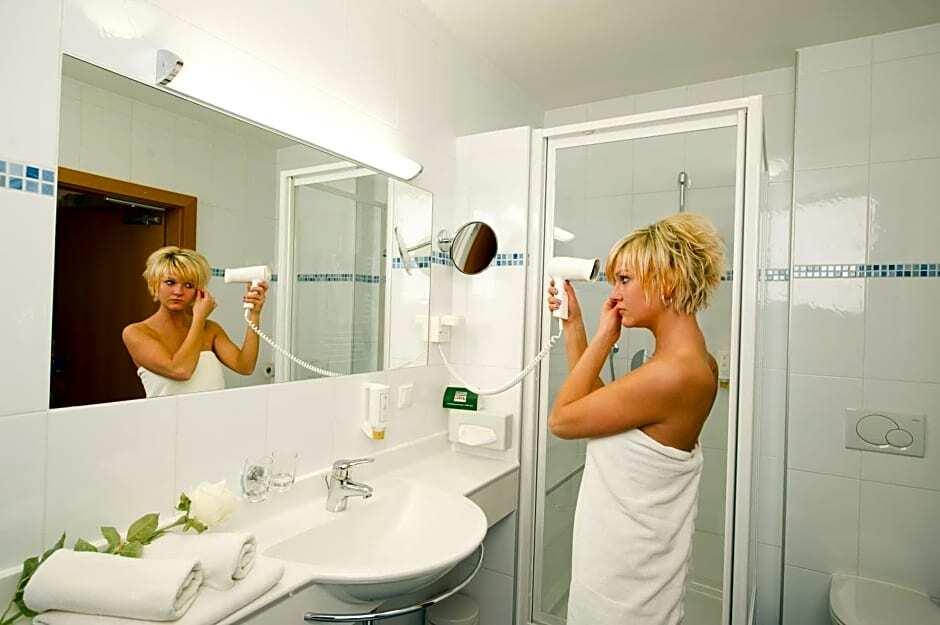 hotel image 9