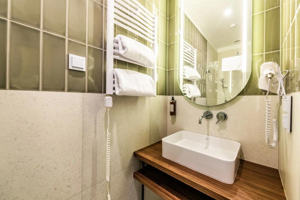 hotel image 16
