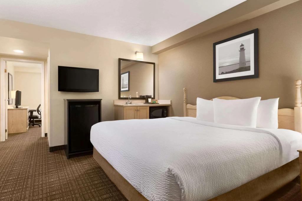 hotel image 8