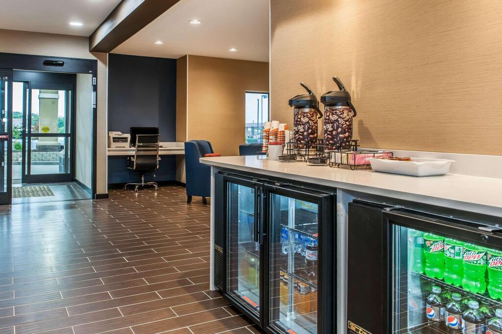 hotel image 12