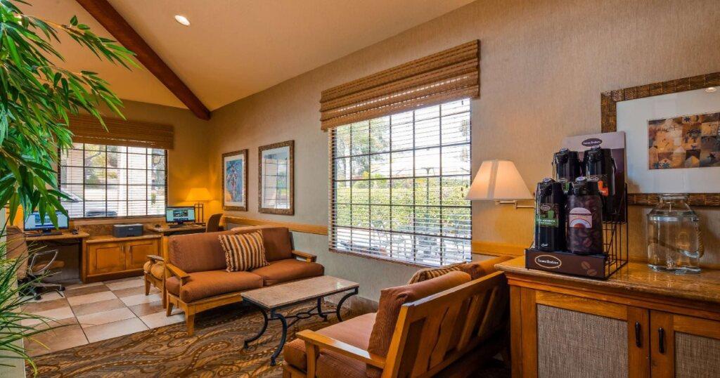 hotel image 8