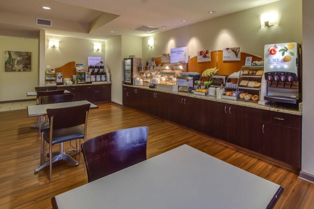 hotel image 9