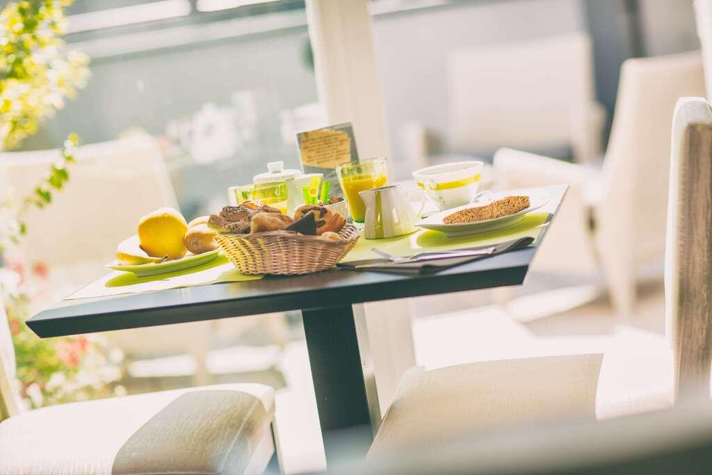 hotel image 9