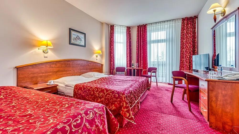 hotel image 10