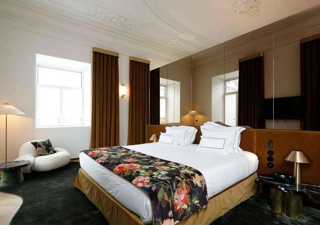 hotel image 8