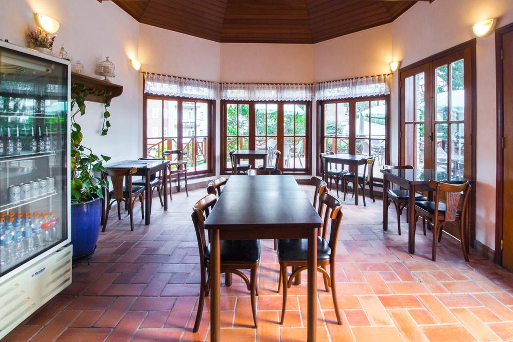 hotel image 16