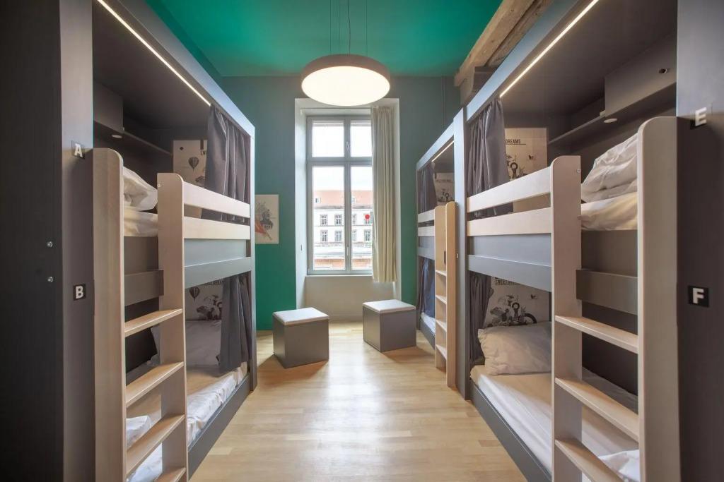 hotel image 13