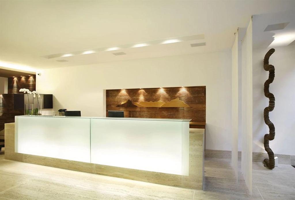 hotel image 13